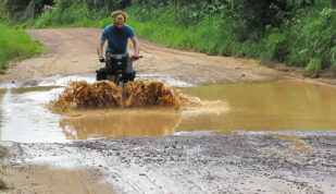 Today is the day we start on the supposedly bad roads. There is no more tar from Bandajuma until the Liberian border and I hope the rain didn’t ruin the […]